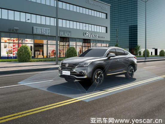 新手司機(jī)體驗(yàn)，長安cs85 coupe讓“自動駕駛”成為可能1405.png