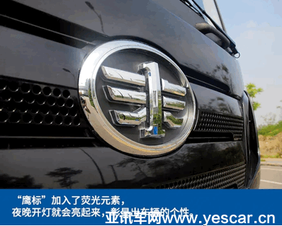 1016075888725472a36872.gif image005.gif