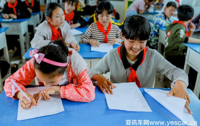 24124223e737bf11e44341.jpg image005.jpg