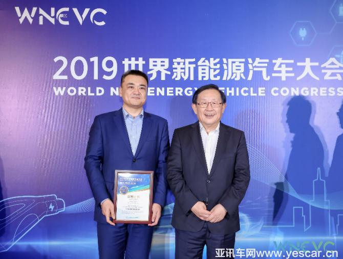 09123836050a2a57cd5782.jpg image001.jpg