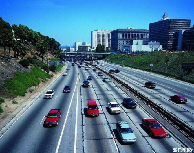 1309153245bd3f6bc11555.jpg 1.jpg