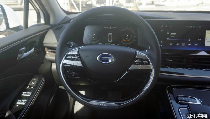 18232041f1654b4bc41564.jpg _DSC8909.jpg