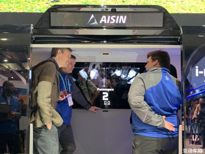 0908335055b36e40cb7172.jpg 2.jpg