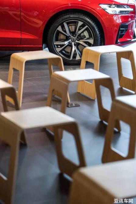 奧迪A4L與沃爾沃S60年終大比拼        