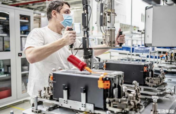 0809213062784c59069976.jpg image001.jpg