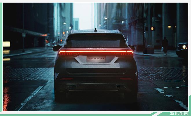 BEIJING-X7 5月25日亮相預(yù)售 預(yù)售10萬-15萬元