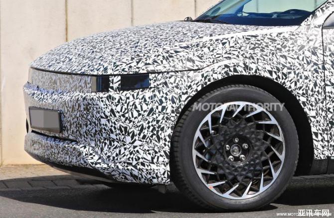 020825486864ad414e7730.jpg image002.jpg