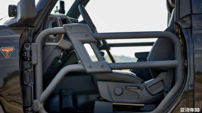 1610375931bee94da02309.jpg image004.jpg