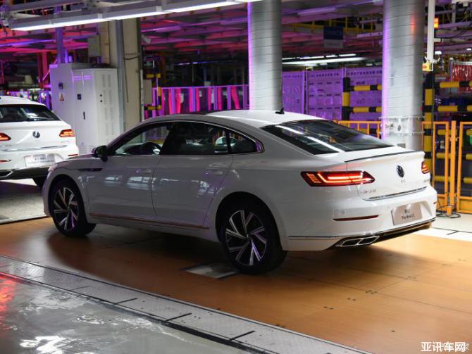 29091551a20103cc073712.jpg image005.jpg