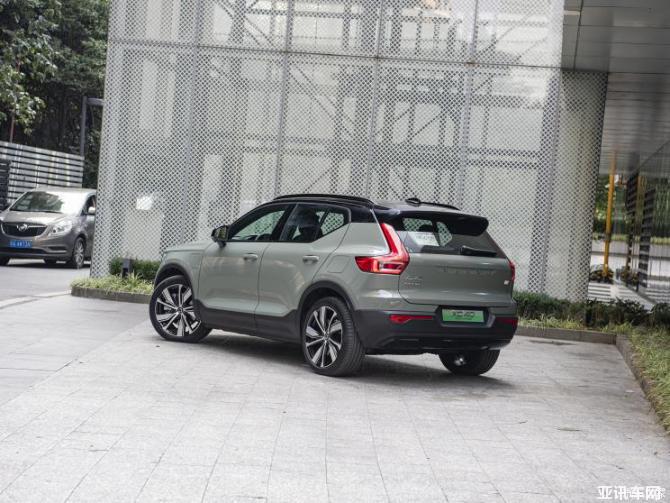 240915463645bff61a4440.jpg image003.jpg