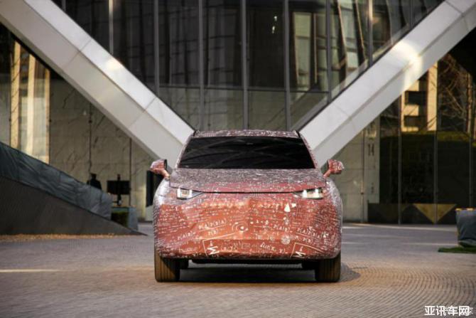 07001047b0c198b7bd4979.jpg image002.jpg