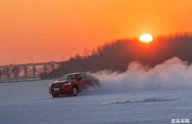 251555294de5338e807587.jpg image002.jpg