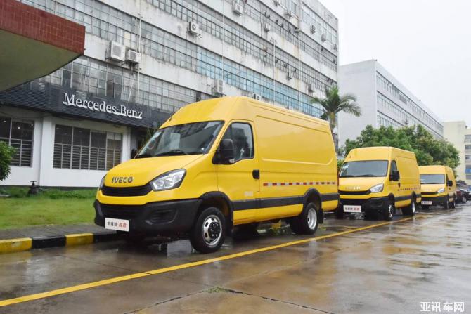 01153334c9541226510286.jpg image004.jpg