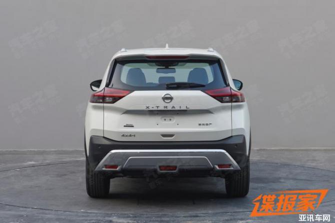 1108273605b36135750177.jpg image003.jpg