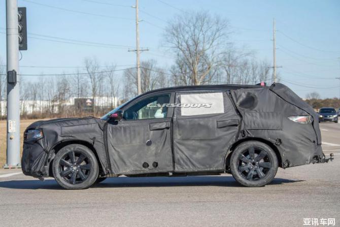 11084009b520309fd90842.jpg image002.jpg