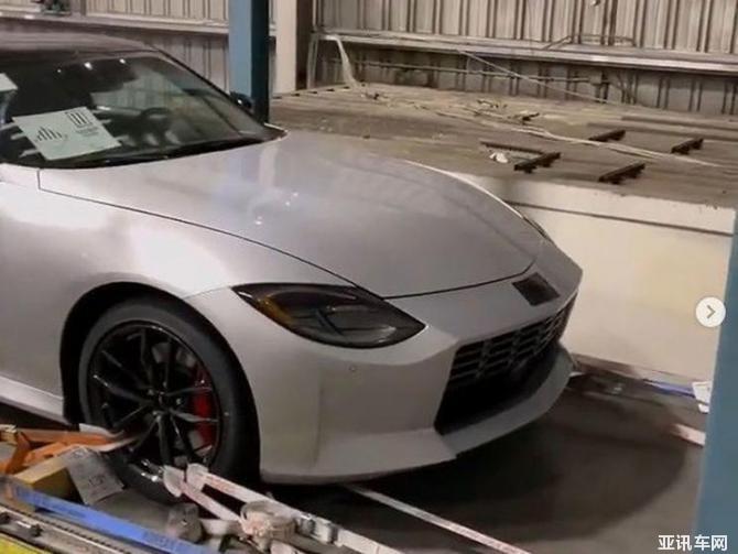 24090756f2d54736667152.jpg image002.jpg