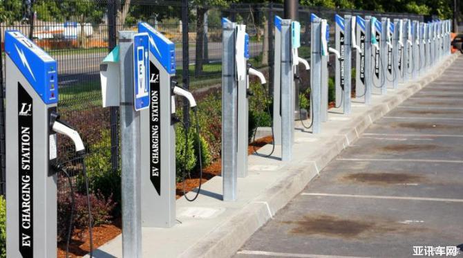 26095030bcac304c6f3242.jpg image001.jpg