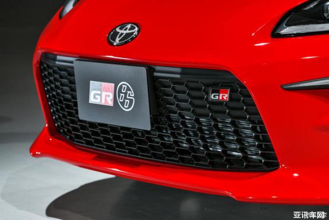 060854077a3c7aba8c4802.jpg image004.jpg