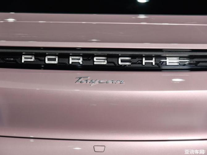 280849556f57014ada2461.jpg image002.jpg