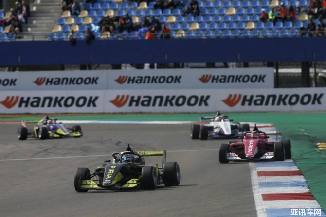 121737022806f100db6823.jpg image002.jpg