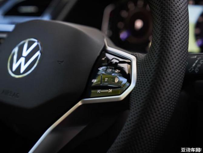 13000233e853b3aab31700.jpg image009.jpg