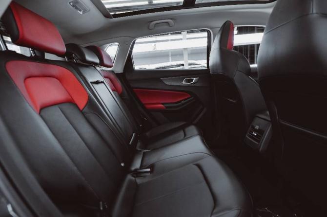 1014141704d50283c75269.jpg image011.jpg