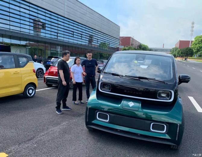 130047010cae9d076a2395.jpg image001.jpg