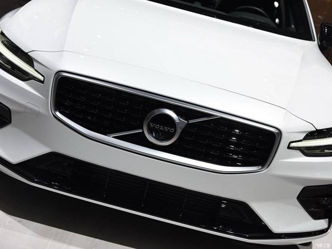 020833285b8635d27b0544.jpg image003.jpg