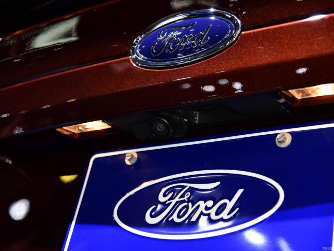 020833315f95635abd6311.jpg image002.jpg