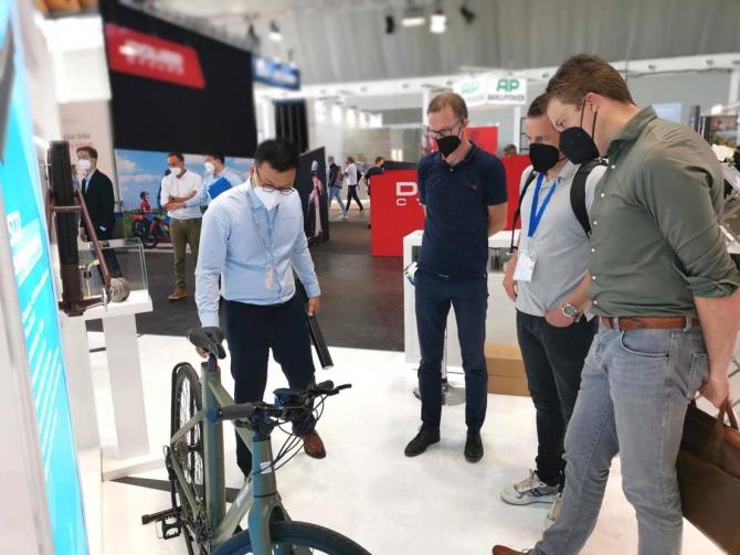 021456147cdab79f518047.jpg image011.jpg