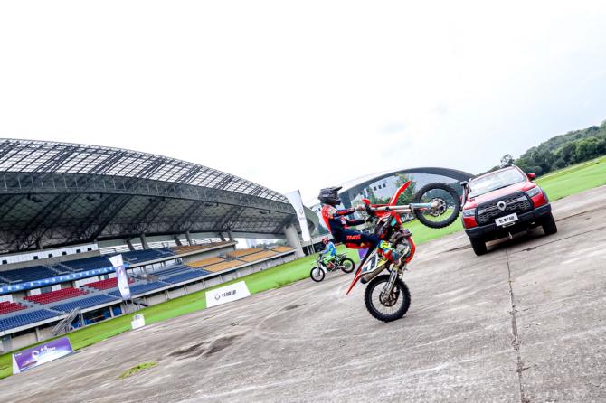 1015012849b178e7eb4433.jpg image015.jpg