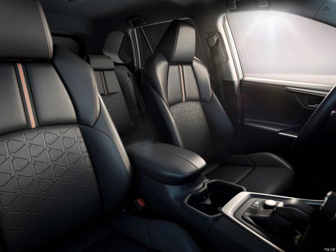 1708281532a2ca13494659.jpg image004.jpg