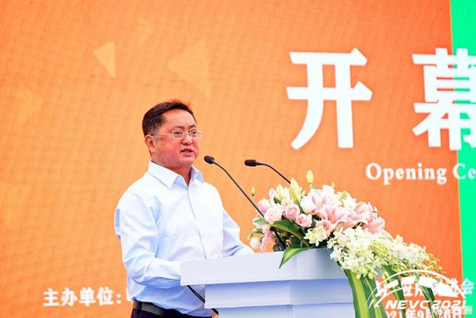 近60臺(tái)車參與比賽和展示 第六屆中國(guó)新能源物流車挑戰(zhàn)賽盛大開幕