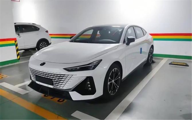 08144403b437de19004896.jpg image001.jpg