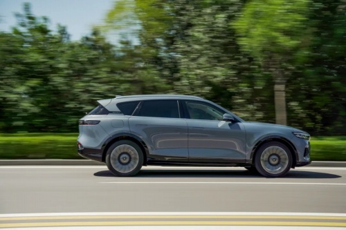 121607450fba283f114855.jpg image005.jpg