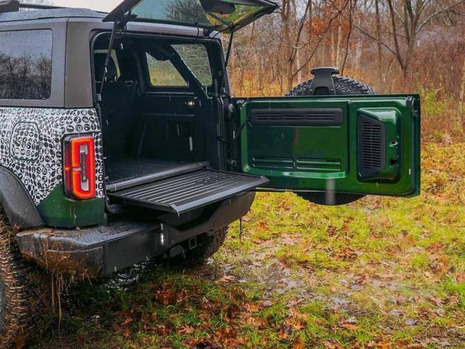 14085337ac0f8d95b50260.jpg image004.jpg