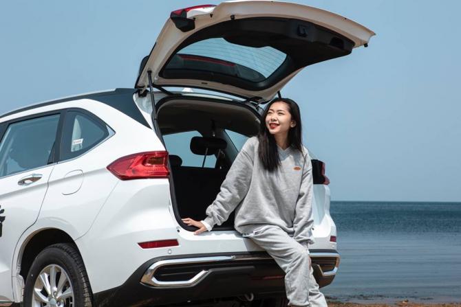 061114159a359883eb9311.jpg image003.jpg