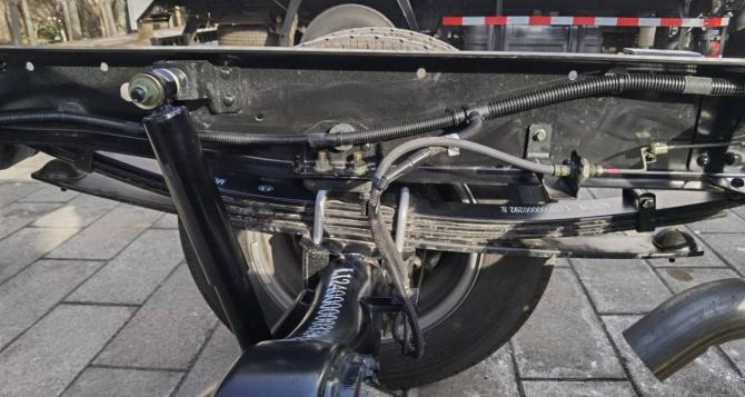 1119435467a20262070595.jpg image006.jpg