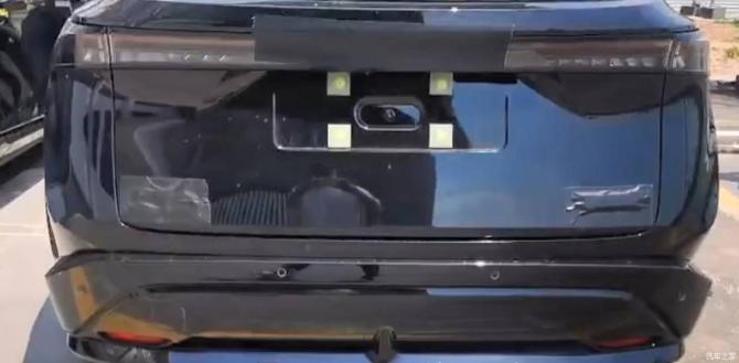 1208304143a89bc05a9911.jpg image002.jpg