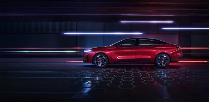 福特新一代蒙迪歐ST-Line打破旗艦準(zhǔn)則，造型兼顧豪華與運(yùn)動