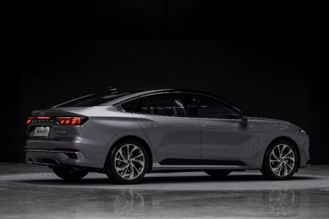 Ford+計(jì)劃高速推進(jìn)，為2021財(cái)年業(yè)績(jī)?cè)鲩L(zhǎng)提供強(qiáng)勁動(dòng)力