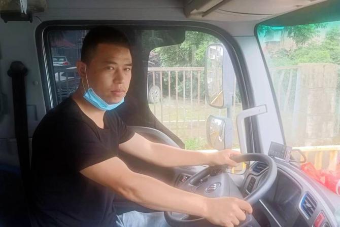 17101400b9bedf023f6386.jpg image001.jpg