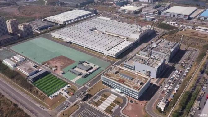 200854532f8cb58d995930.jpg image003.jpg