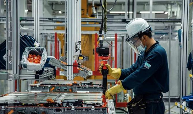 24085237897daf78388327.jpg image003.jpg