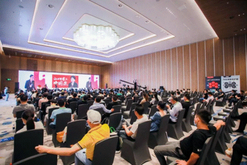 2410591661539b5e177637.gif image007.gif