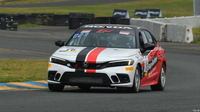 17081146e998d8c5b95811.jpg image004.jpg