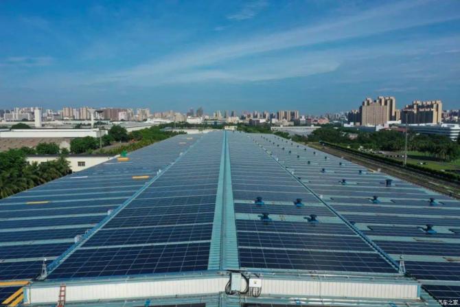 20083655749760de028622.jpg image003.jpg