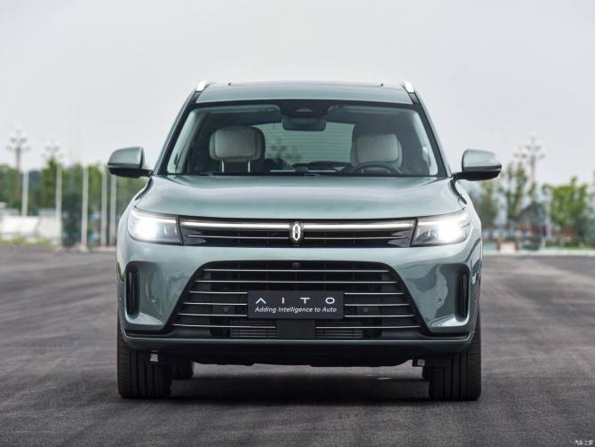 2008433681c361156d6376.jpg image003.jpg