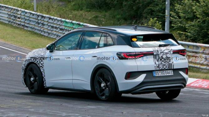 01083527acbbc831574794.jpg image004.jpg