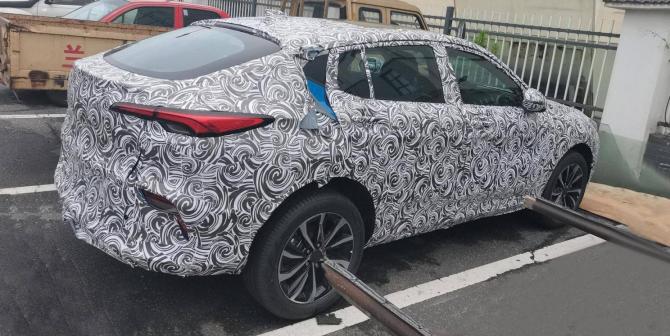 01084025a0f25324067325.jpg image003.jpg